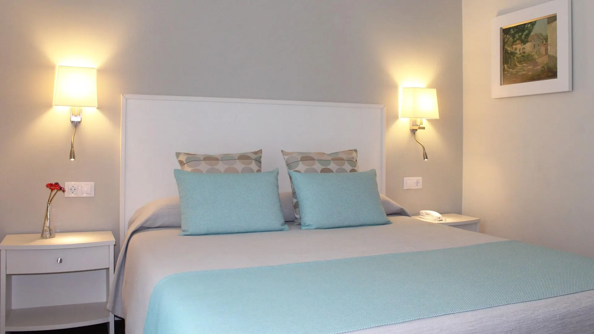 ***  Creta Hotel Paguera Spain